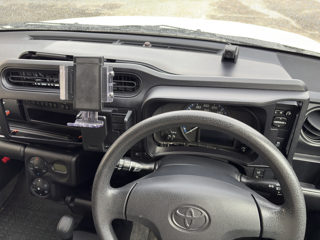 外したインパネの全景