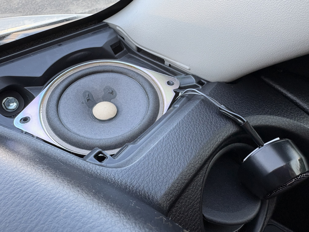 スピーカーとツイーターの仮留め