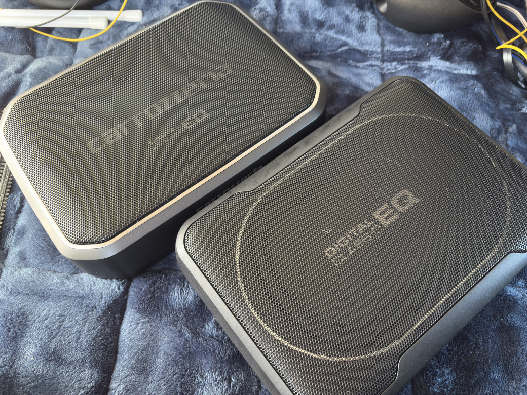 新旧のサブウーファー